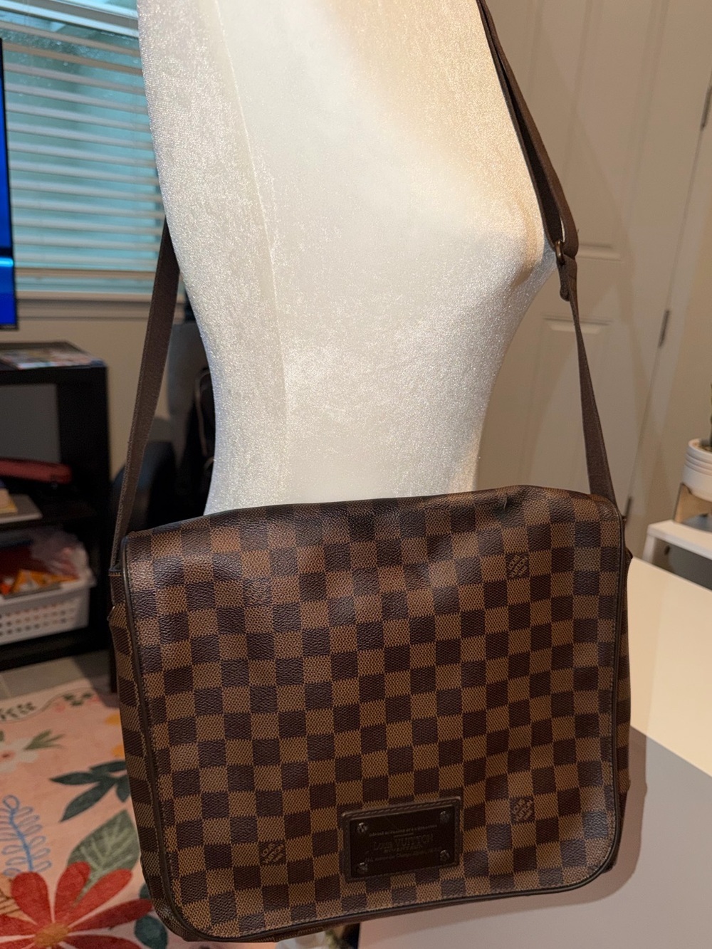 Louis Vuitton Damier Brooklyn GM
Messenger Bag N51212 117550